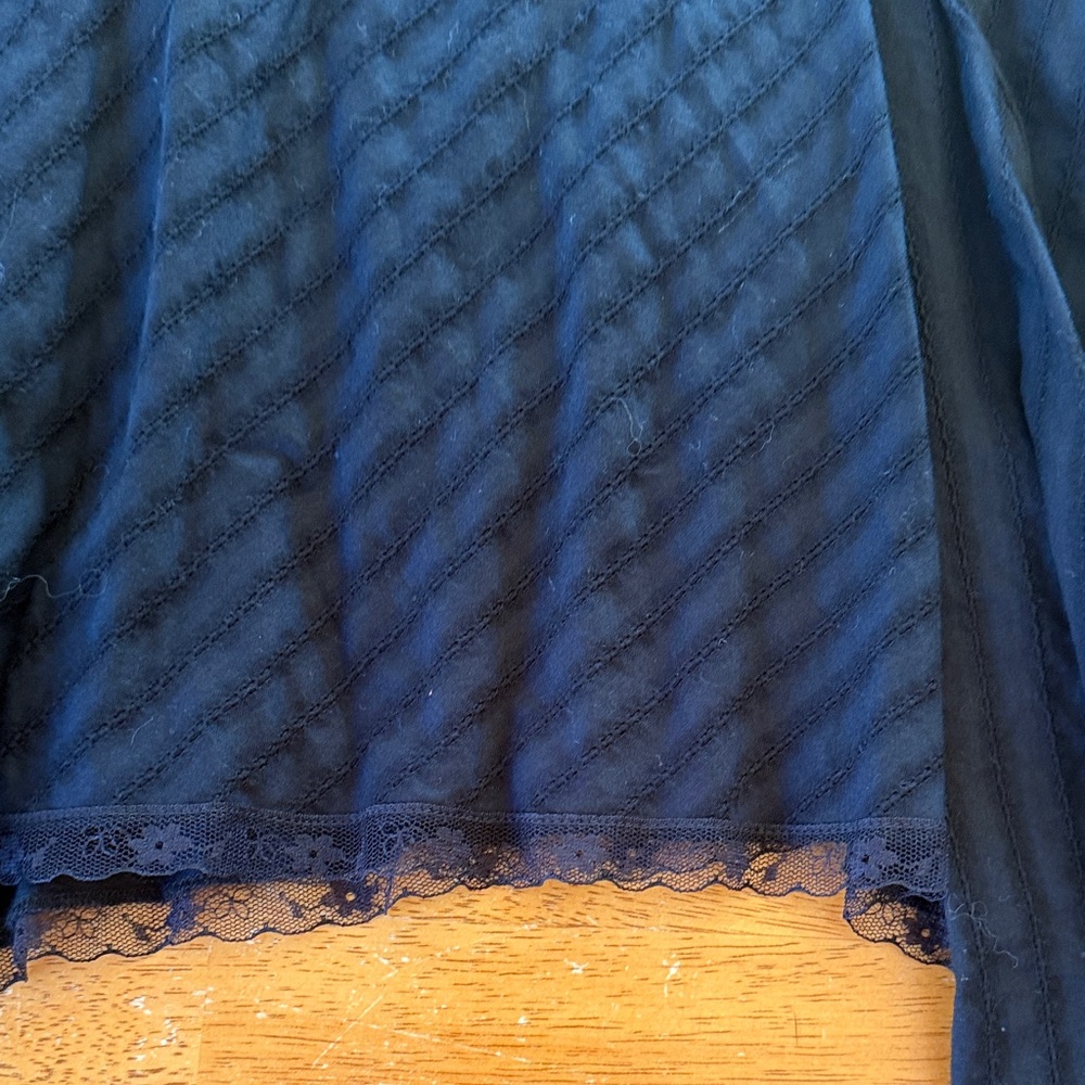 GAP Black Skirt - Picture 7 of 7